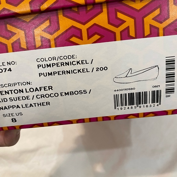 Tory Burch women’s loafer - Picture 10 of 12